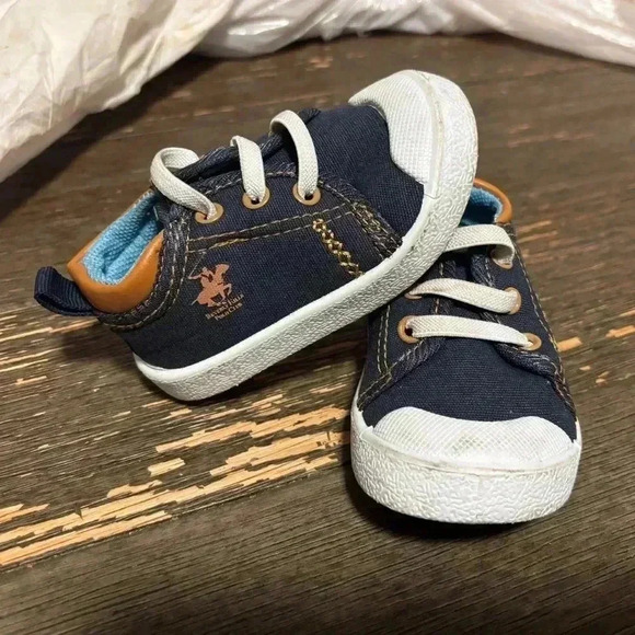Beverly Hills Polo Club Infant Sneakers Size 3 bundle to save! - Picture 2 of 7